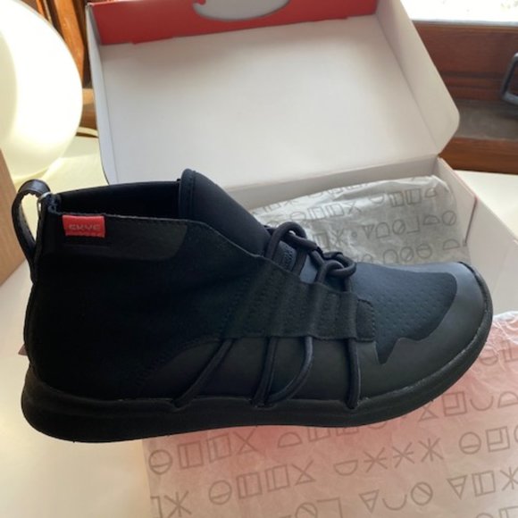 SKYE Footwear The Powll EL High-Top Sneakers - BNIB Never Worn - Picture 2 of 7